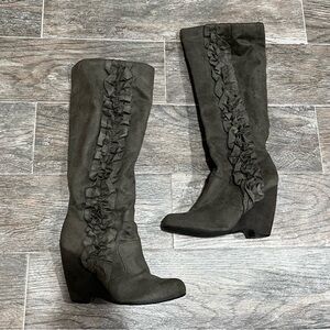 Elle Ruffle-Trim Wedge Boots